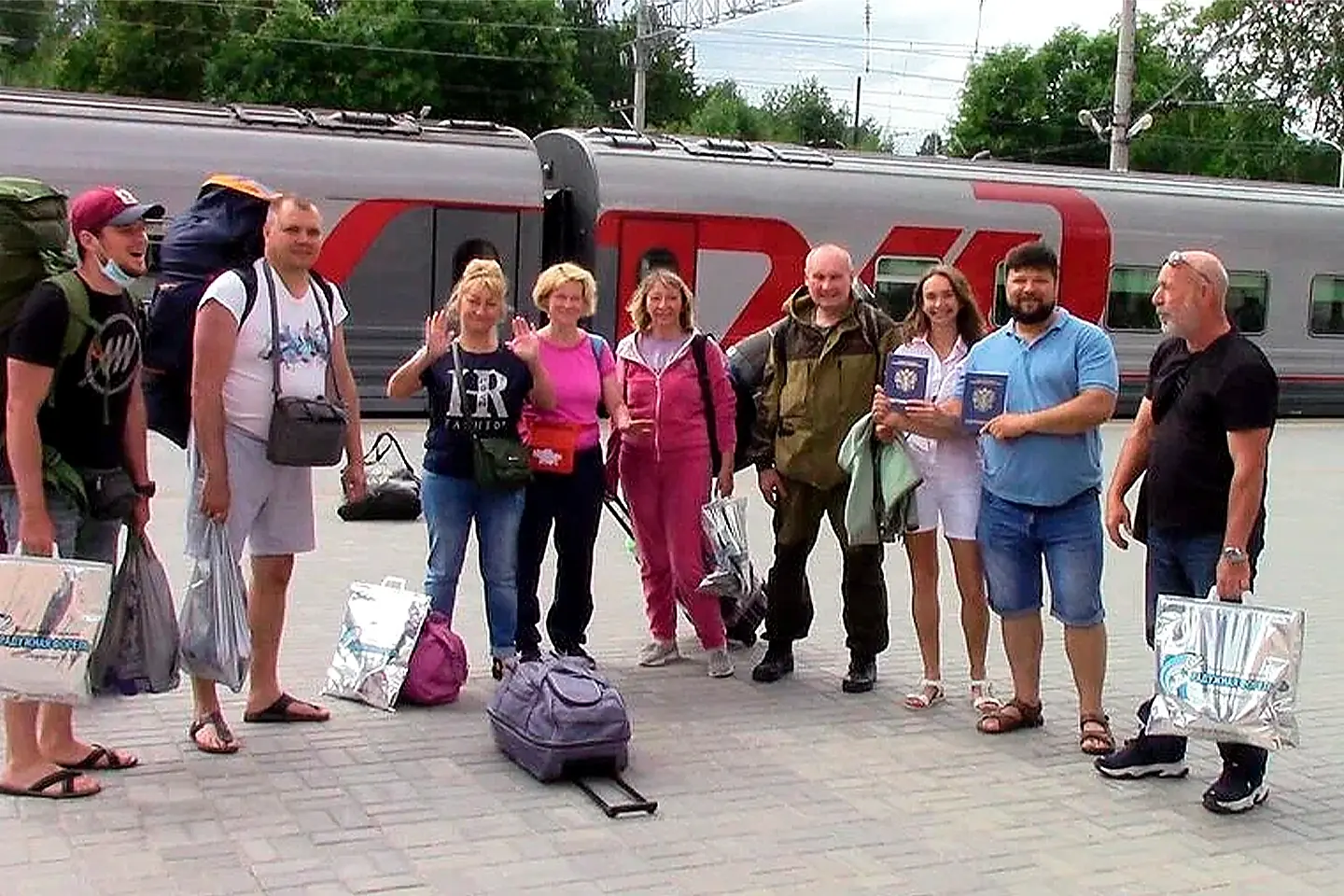 Participants of the Academy expedition before departure